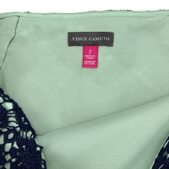Vince Camuto Embroidered Pencil Skirt Size 2 - Picture 5 of 6
